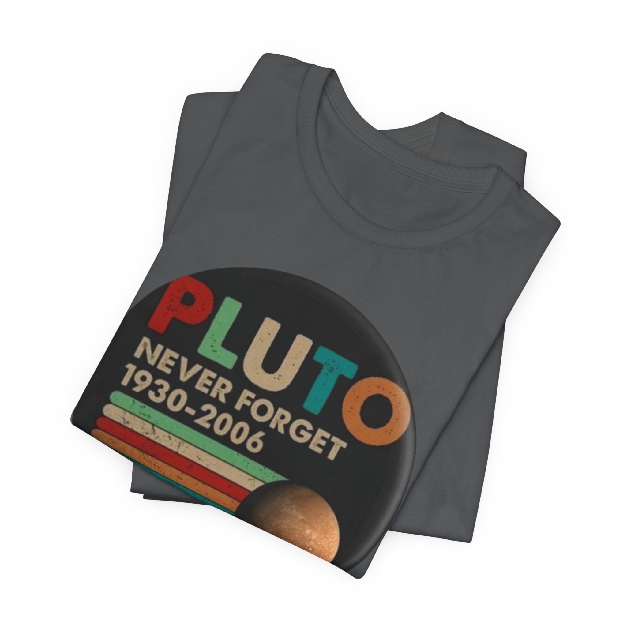 Pluto Never Forget 1930-2006 Tee | Planet Retro Astronomy Tee