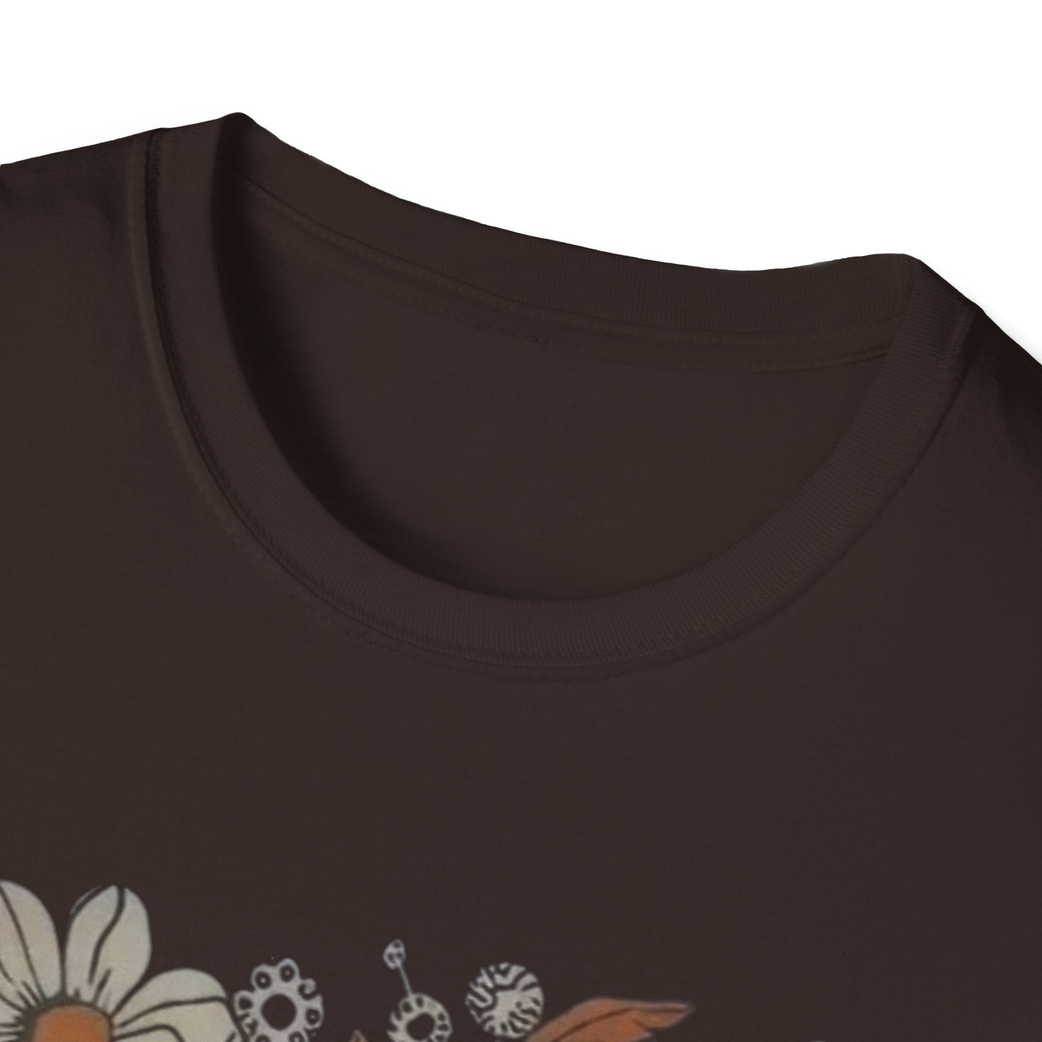 Botanical T-Shirt, Floral Tee, Lover Tee, Gift for Cat Owners, Nature-Inspired Apparel, Cute Animal Shirt, Casual Wardrobe Essential